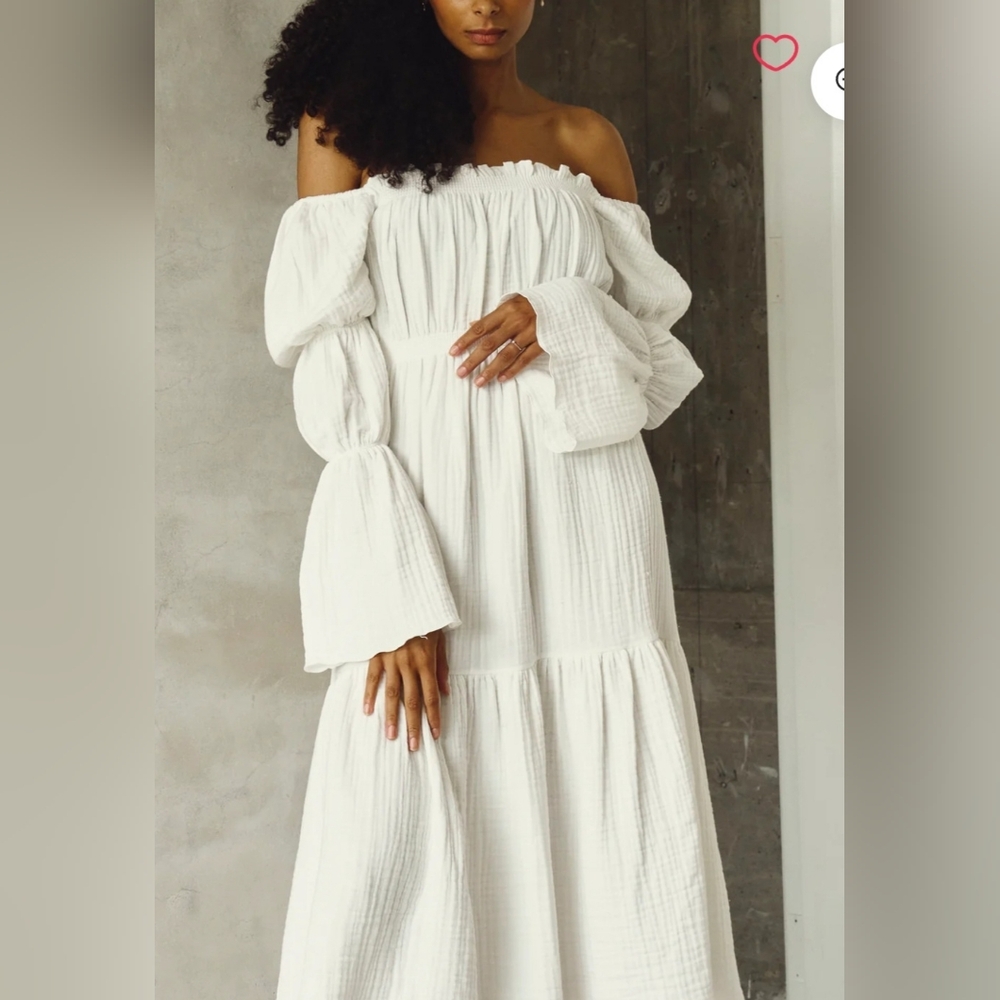 Nothing Fits But Seine White Long Juliet Sleeves Dress size S/M